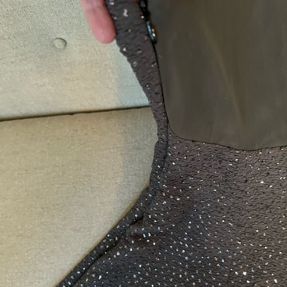 Formal ring neck Betsy and Adam dress - Picture 5 of 6